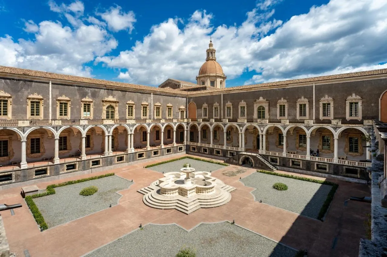Apartments For Rent Aeroporto di Catania Fontana Rossa